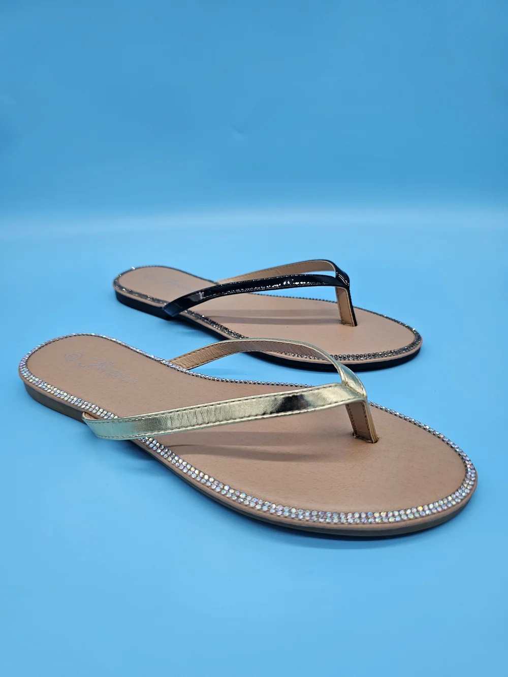 Women’s Metallic Gold Rhinestone Trim Flip Flop Sandals - Picture 1 of 6